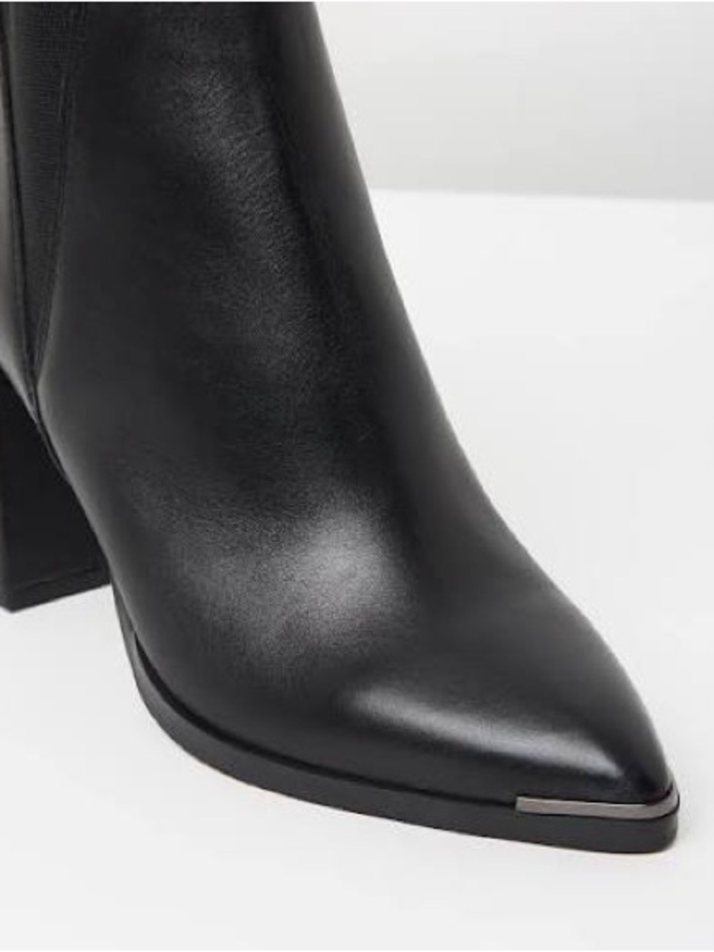 Tony Bianco Bello Black Leather Bootie Size 8 EUC - Picture 2 of 6